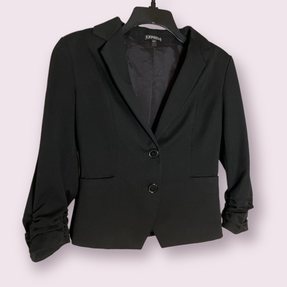 EXPRESS Black Blazer With Ruched 3/4 Length Sleeve